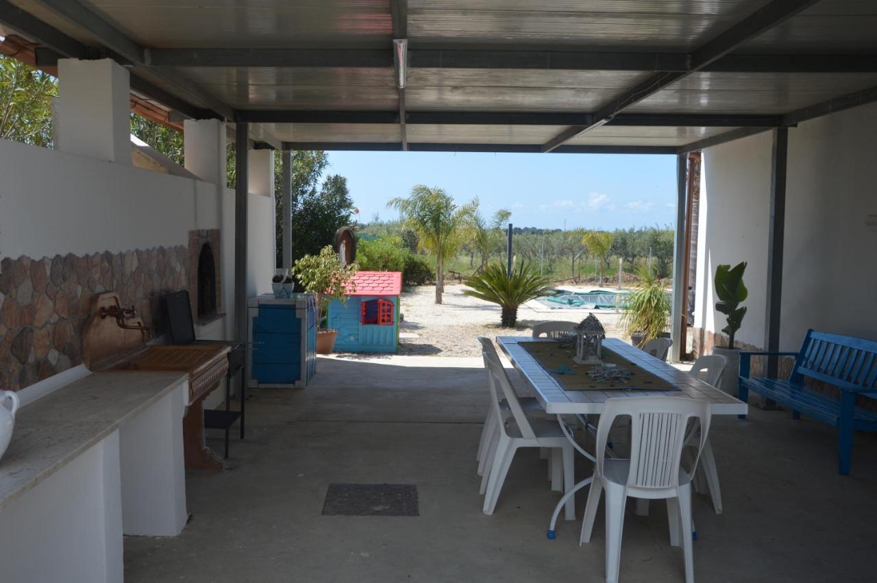 Villa Oasi Menfi Buitenkant foto